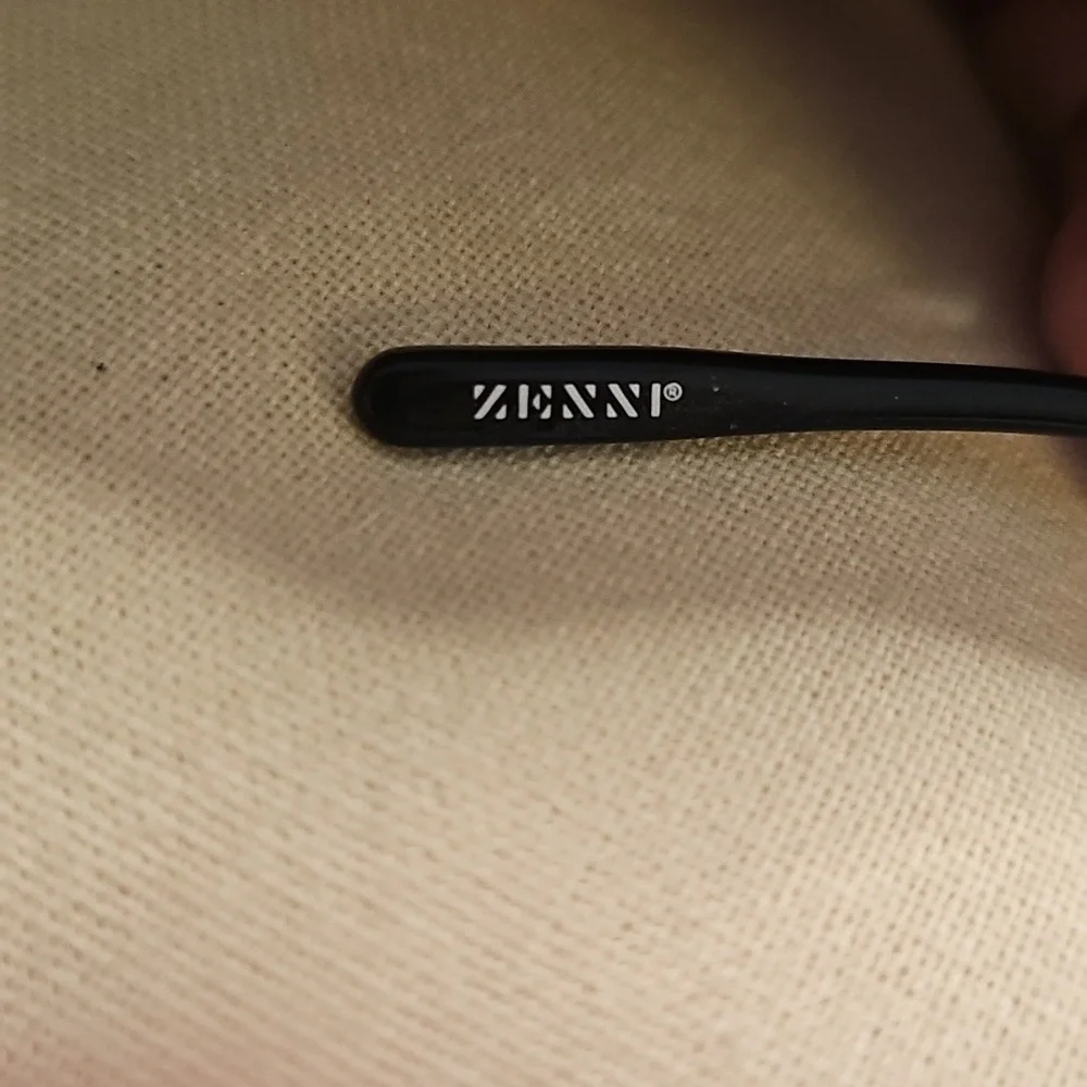 Clear Oval Glasses By Zenni. Very Good Used Condition.‎